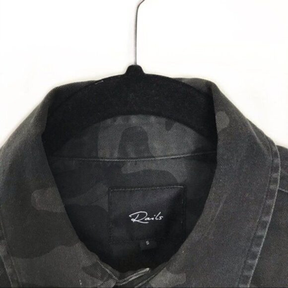 Rails Gavin Camo Printed Woven Shirt Jacket $188 Small - Picture 9 of 13